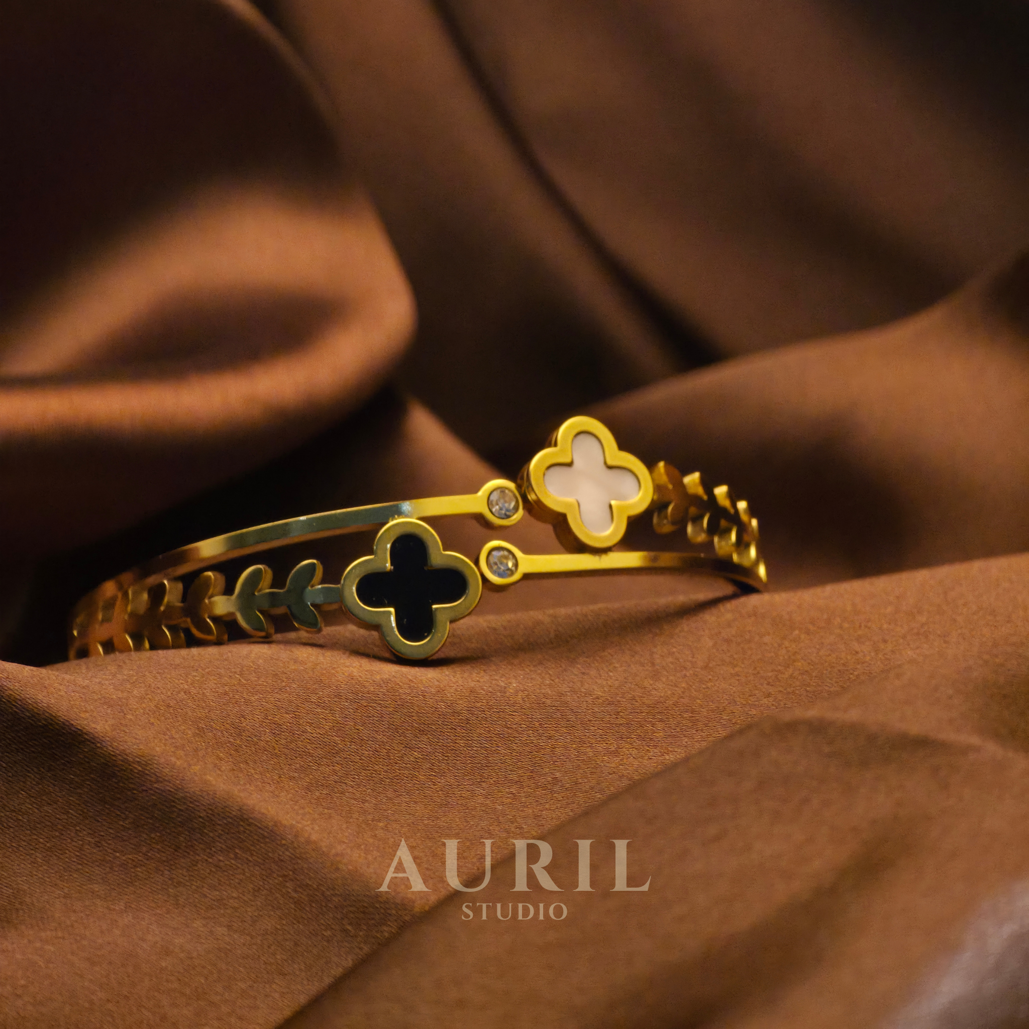 18K Gold Plated Clover Bangle Bracelet - Anti-Tarnish Lucky Four Leaf Floral Cuff with Mother of Pearl & Black Enamel
