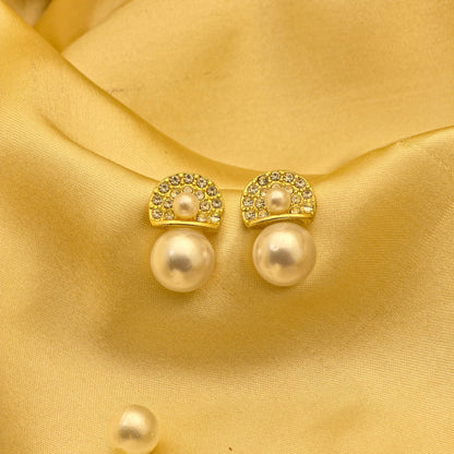 Oyster Shell Double Pearl Stud Earrings