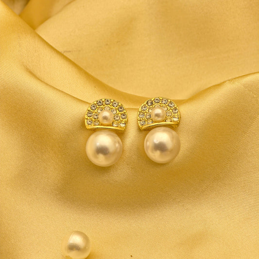 Oyster Shell Double Pearl Stud Earrings